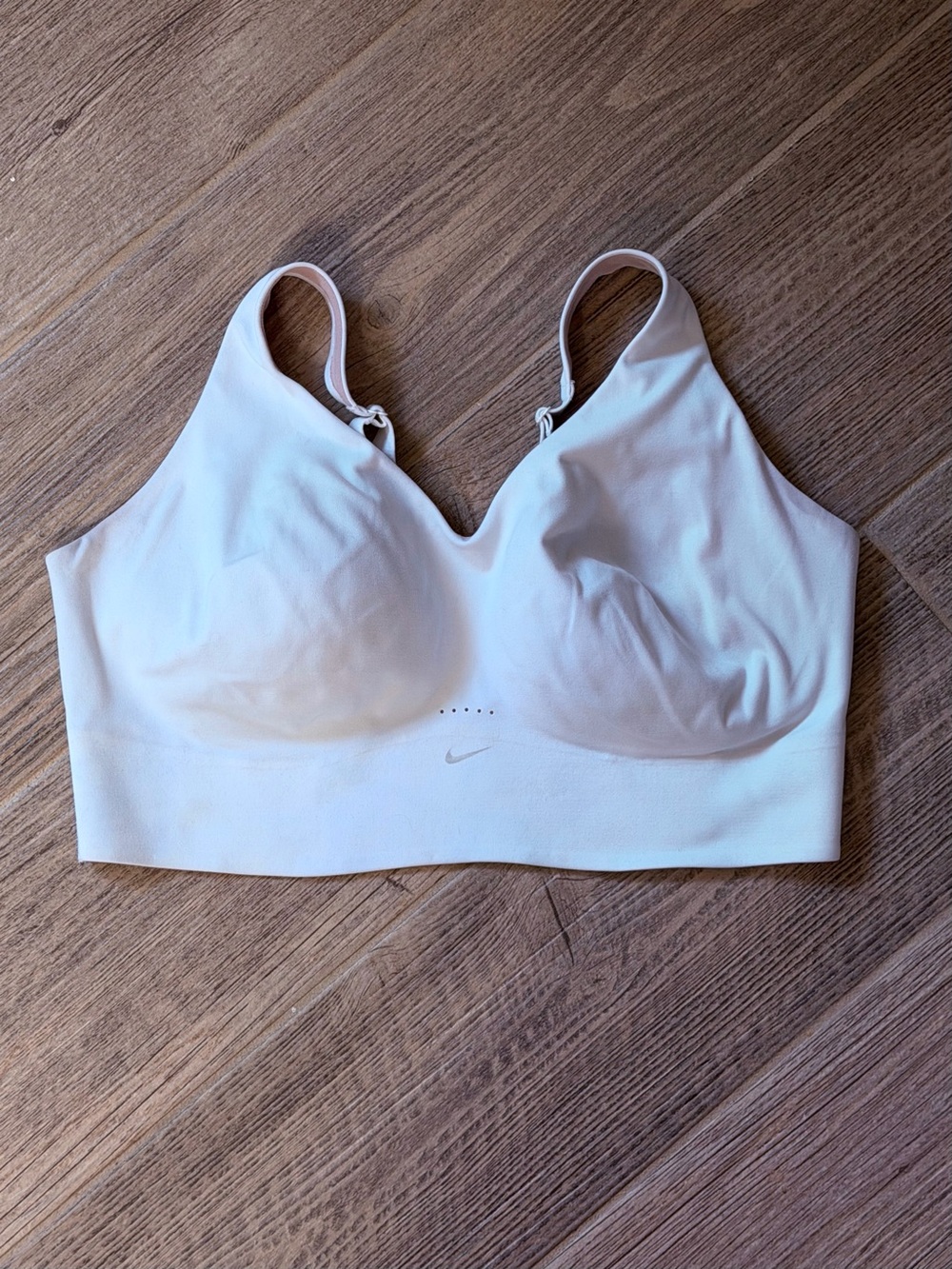 Nike Women's Alate Sports Bra